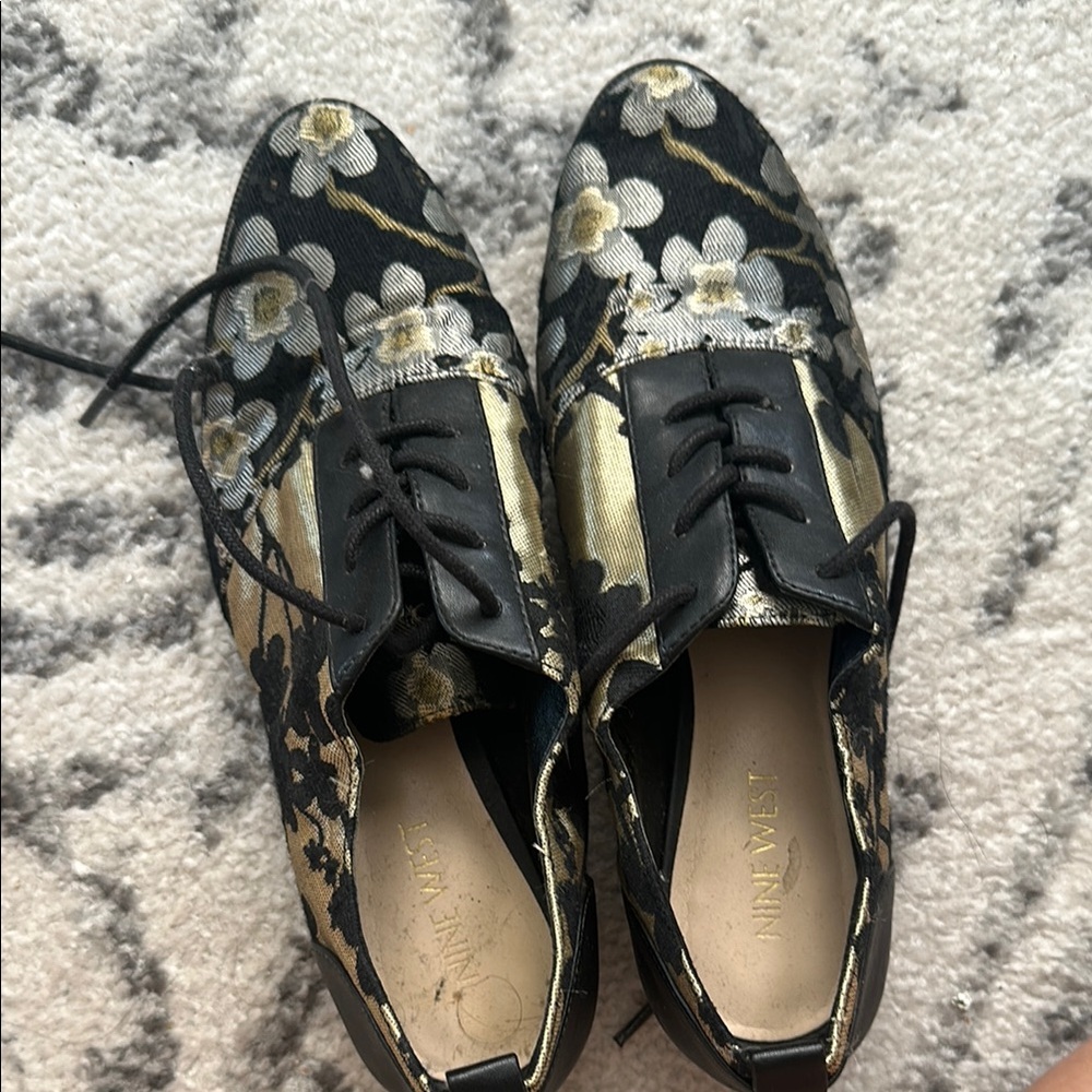 Nine West Black and Gold Flats with Botanical Design